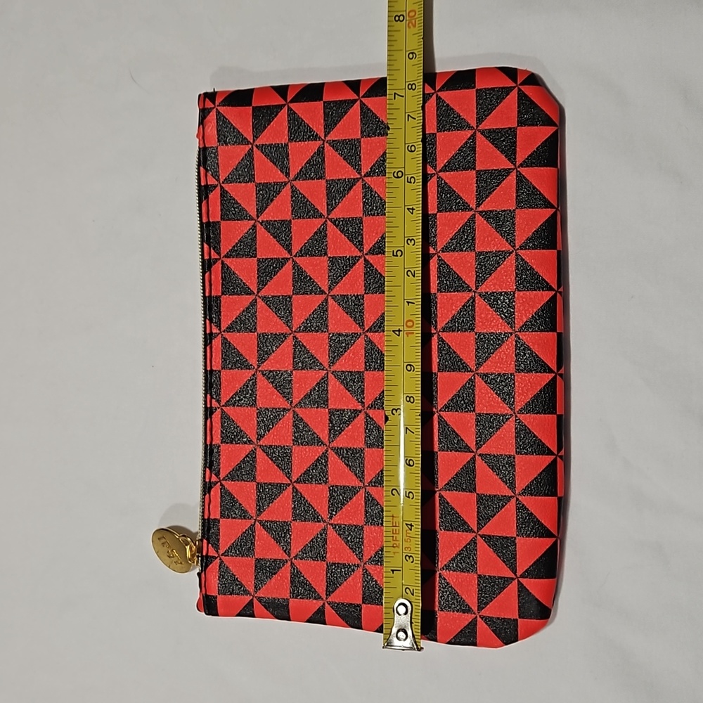 Red and Black Patterned Coin Purse - Picture 6 of 6